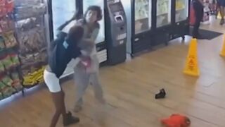 Woman charged after stabbing inside Miami restaurant