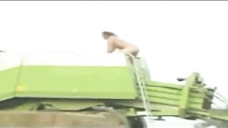 crazyman bails out after haymaker