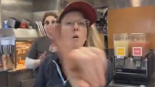 Wendy's employee loses it after being accused of pocketing a customer's change