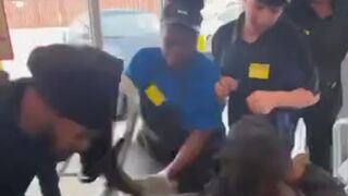 Dumb Tyron AKSED for a refund on burnt hash browns at Waffle House