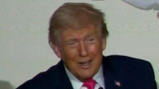 Trump gets distracted by a woman in the crowd he says looks like Ivanka and has her turn for the cameras