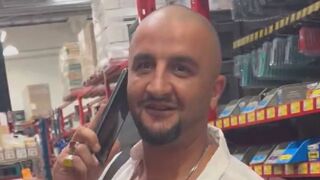 Man Confronts Jihadi Sympathiser