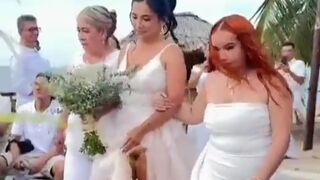 I had zoom in to be sure.