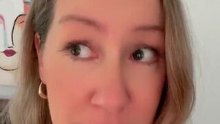 Australians speaking up are now being banned from social media. Help make their voices heard!!!